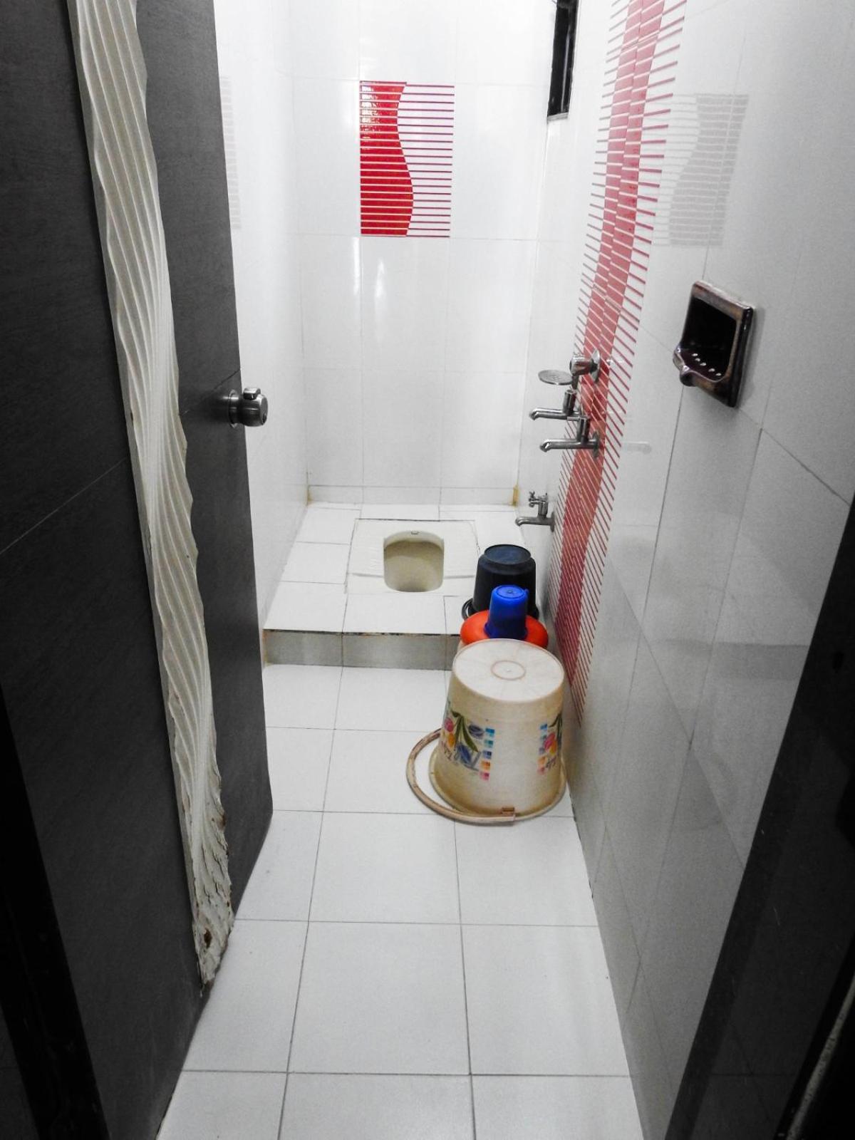 Hotel Shri Sai Darshan Shirdi Ngoại thất bức ảnh
